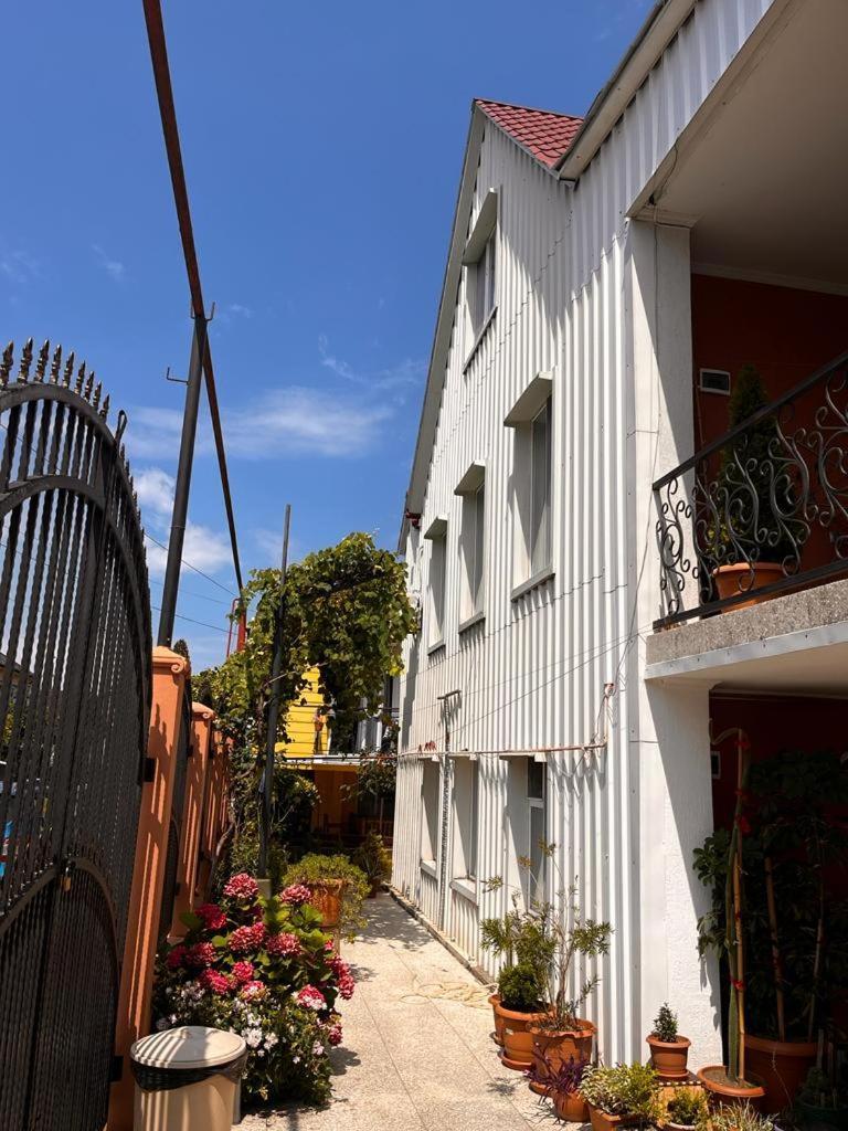 Guest House Chexovi 24 コブレチ エクステリア 写真