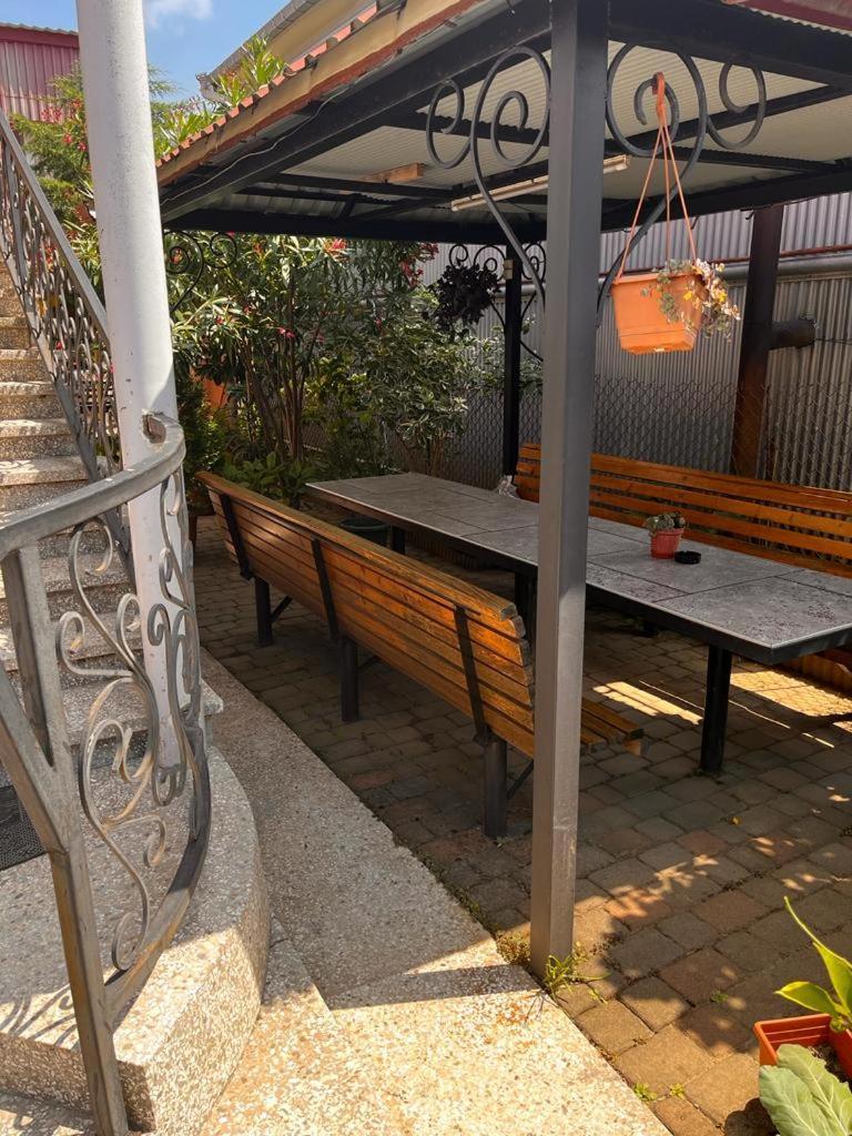 Guest House Chexovi 24 コブレチ エクステリア 写真