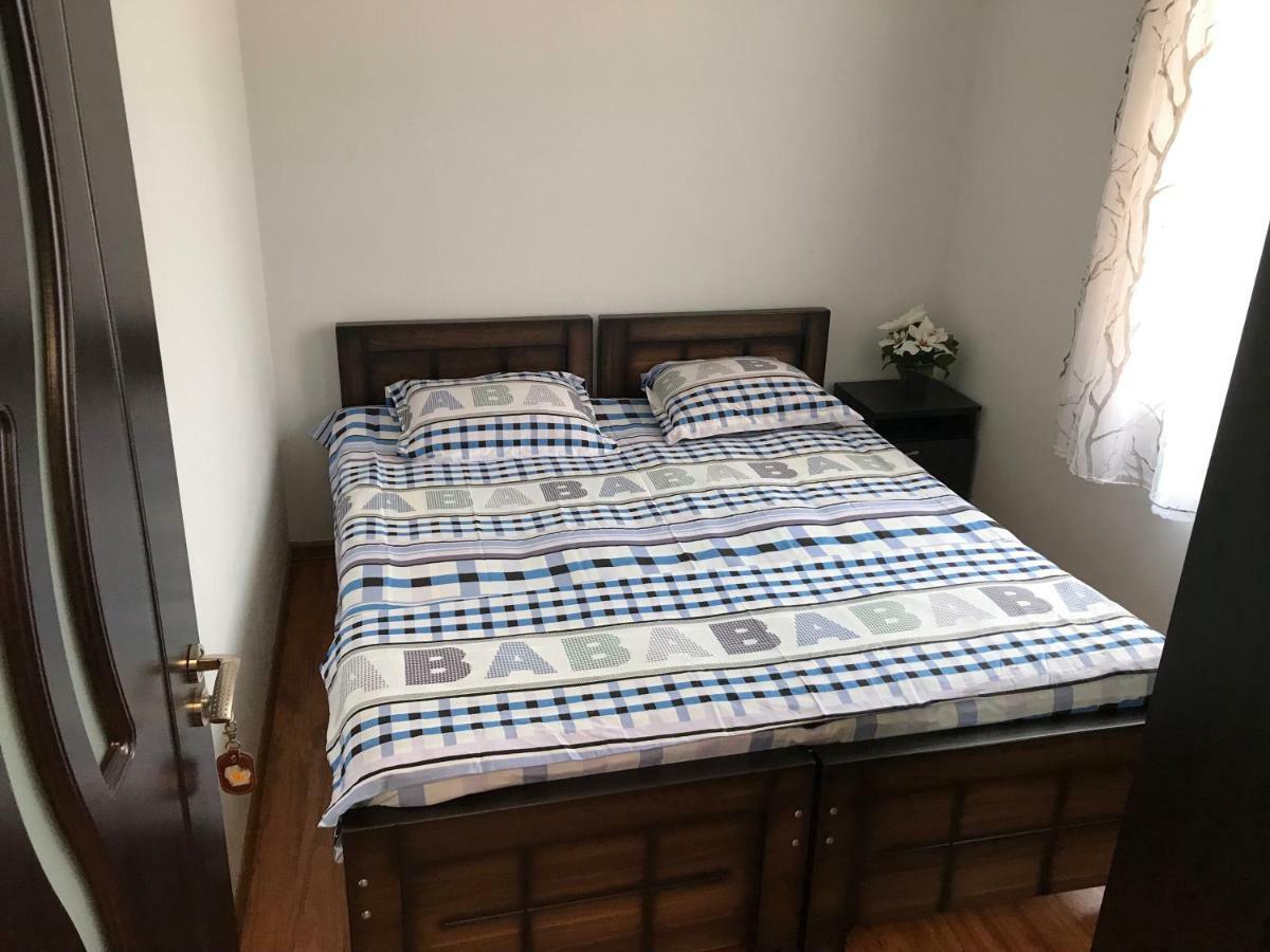 Guest House Chexovi 24 コブレチ エクステリア 写真