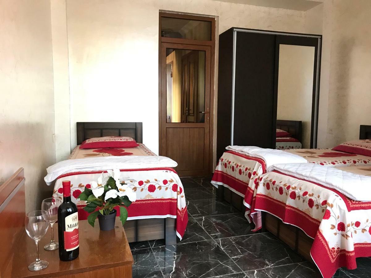 Guest House Chexovi 24 コブレチ エクステリア 写真
