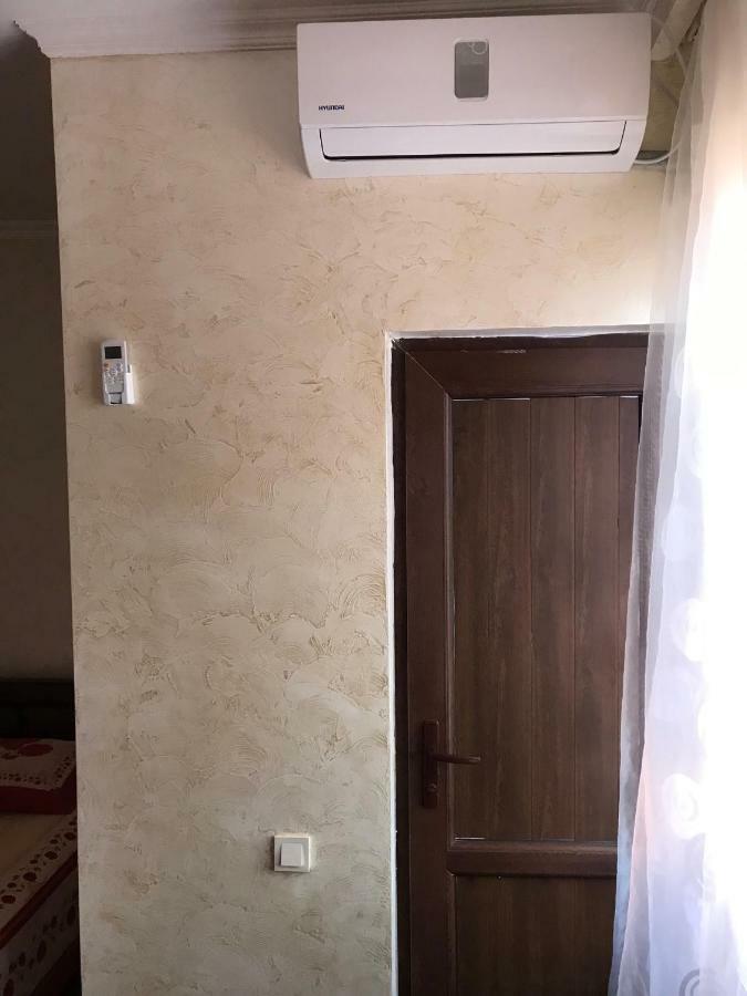 Guest House Chexovi 24 コブレチ エクステリア 写真