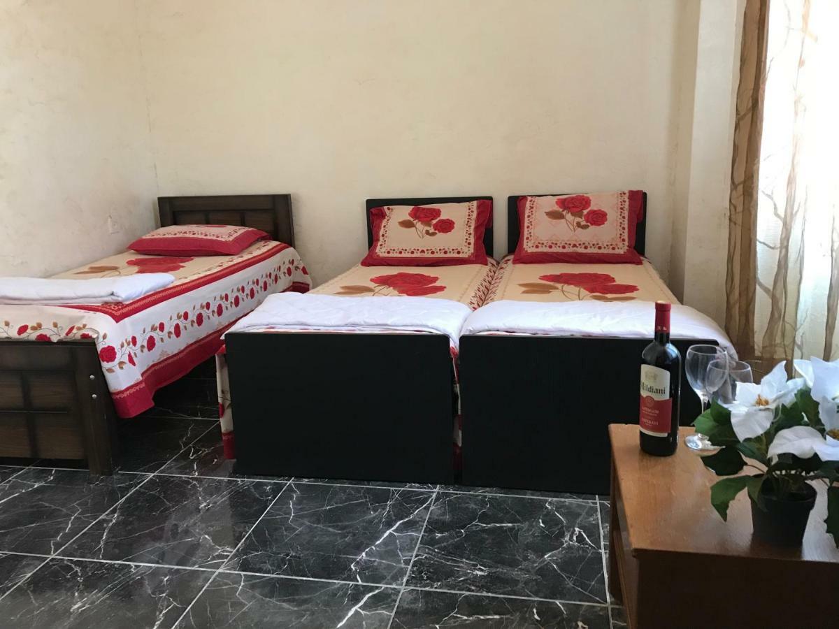 Guest House Chexovi 24 コブレチ エクステリア 写真