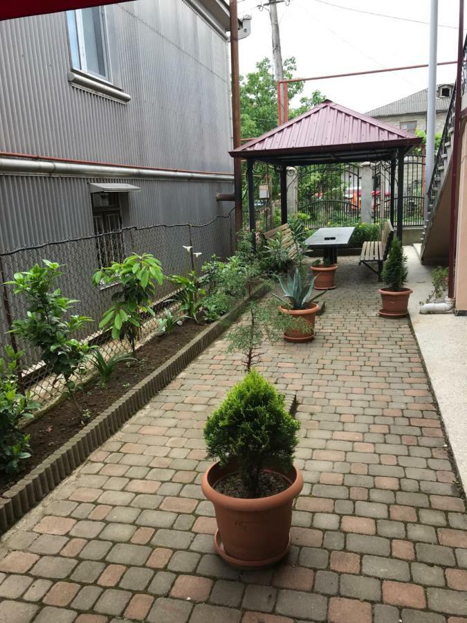 Guest House Chexovi 24 コブレチ エクステリア 写真