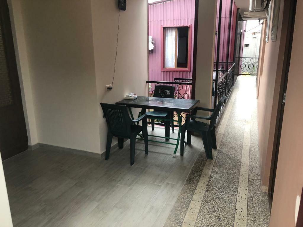 Guest House Chexovi 24 コブレチ エクステリア 写真